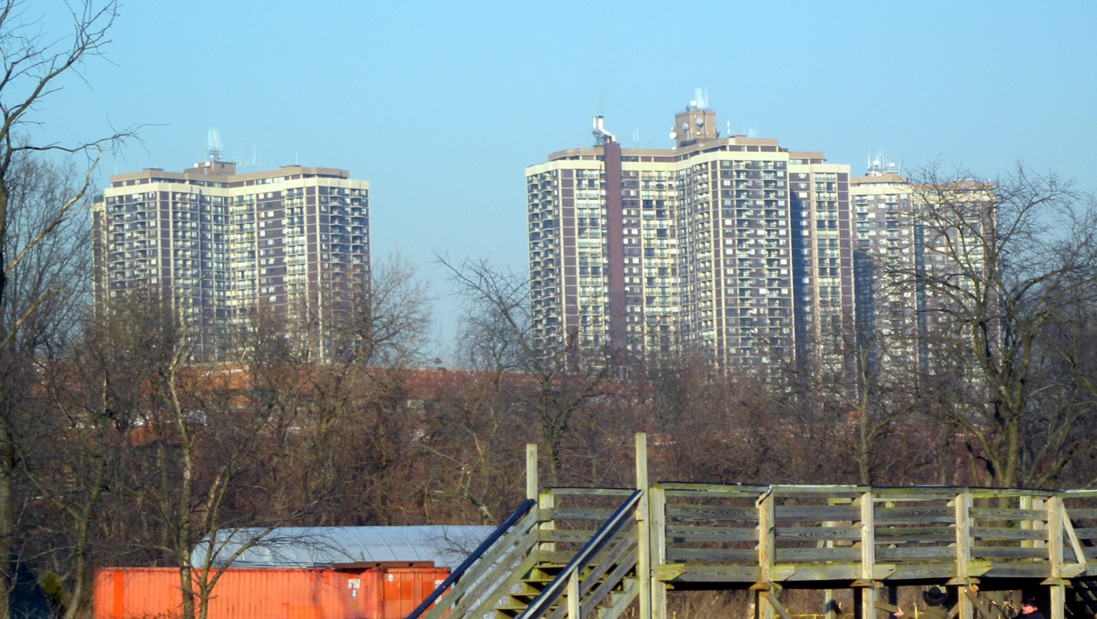 North Shore Towers
